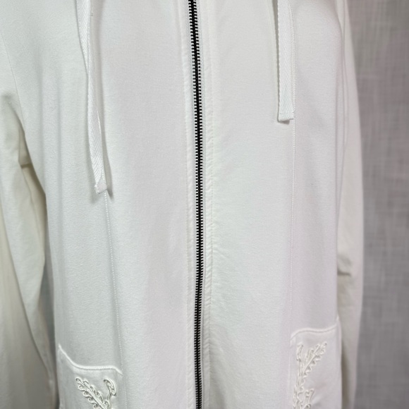 Soft Surroundings Embroidered Long Full Zip Soft White Jacket and Pockets Size L - Picture 5 of 14